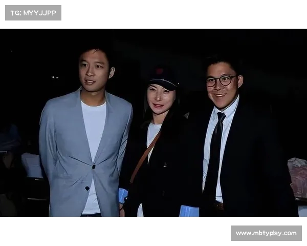 丈夫因妻子泼开水重伤需植皮治疗,妻子回娘家坚决不离婚,家庭矛盾升温 丈夫因妻子泼开水重伤需植皮治疗,妻子回娘家坚决不离婚,家庭矛盾升温