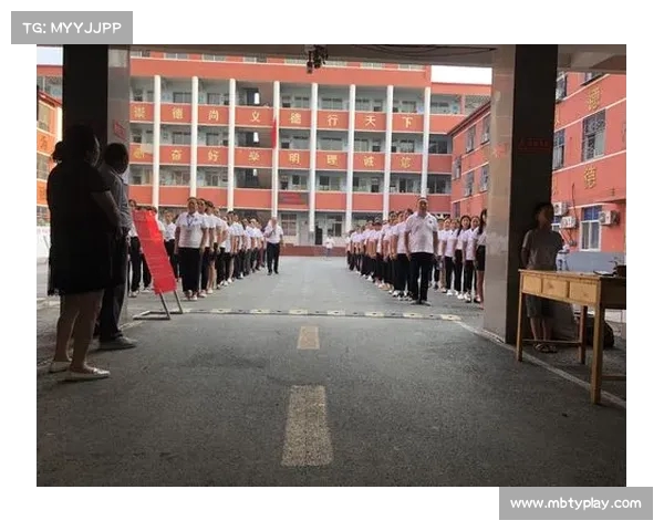 刘炜抵达乌鲁木齐,新疆男篮董事长郭舰亲自迎接,助力球队新征程 刘炜抵达乌鲁木齐,新疆男篮董事长郭舰亲自迎接,助力球队新征程